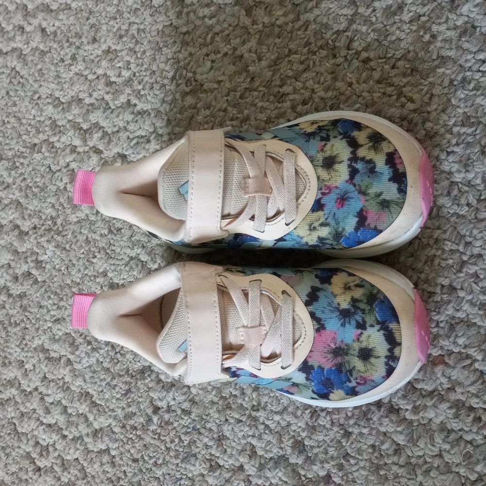 Adidas Girls Sneakers Size 11